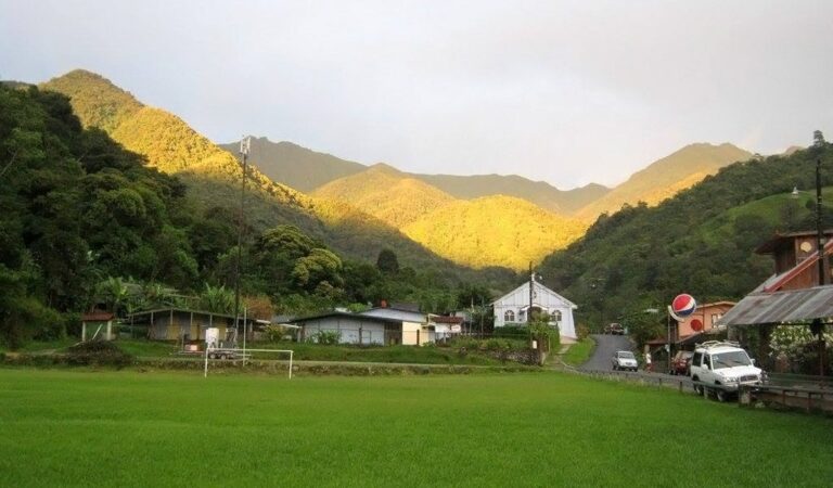 costa rica holiday homestay