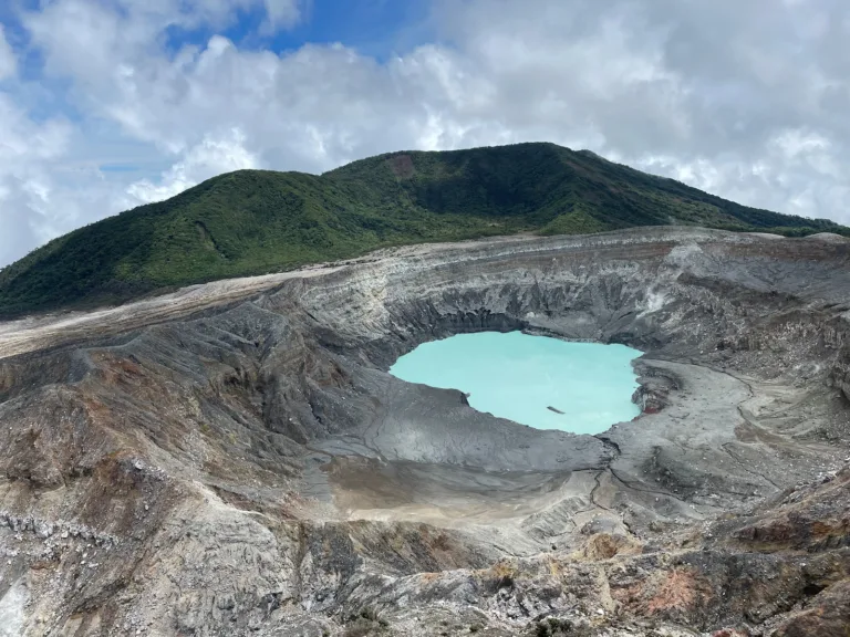 Crater del Volcan Poas Alajuela Costa Rica